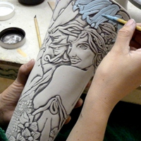 vase-made-in-press-mold